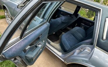 Chevrolet-Caprice-classic-1986-blue-10