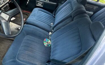 Chevrolet-Caprice-classic-1986-blue-8