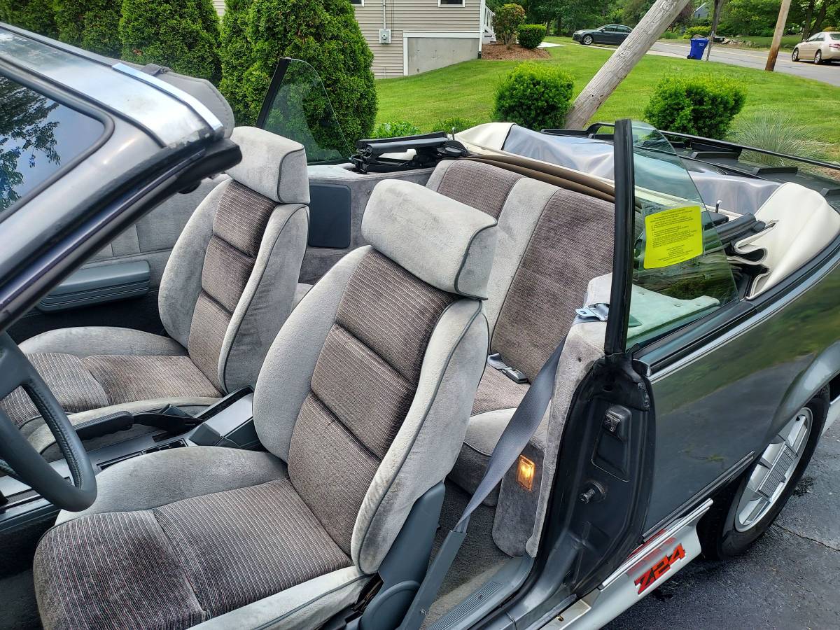 Chevrolet-Cavalier-z24-1988-grey-20