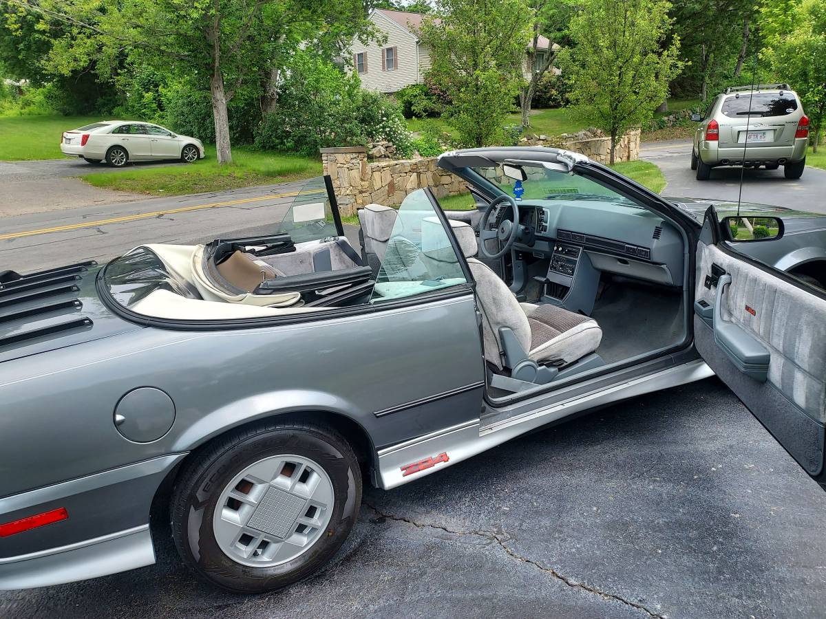 Chevrolet-Cavalier-z24-1988-grey-22