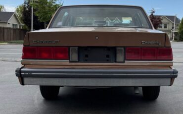 Chevrolet-Celebrity-1987-Sedan-4
