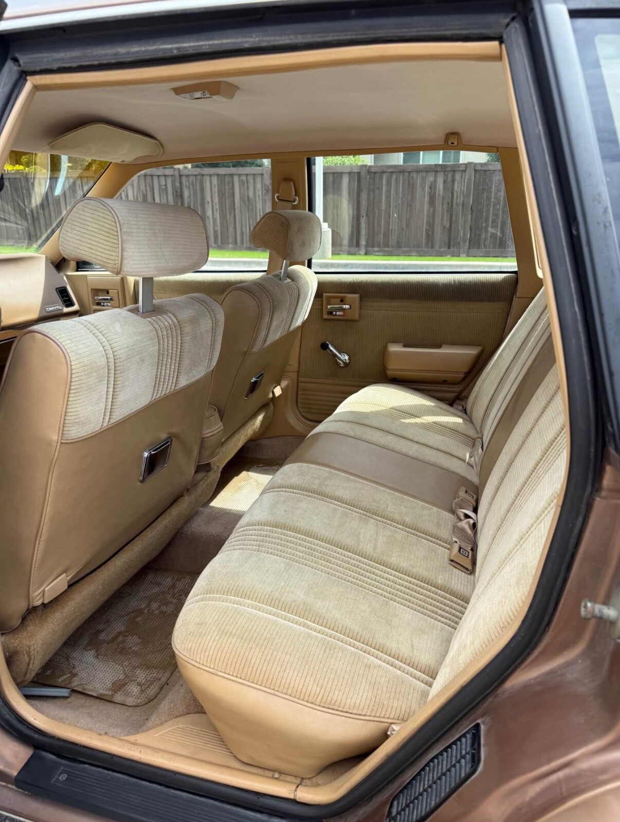 Chevrolet-Celebrity-1987-Sedan-9