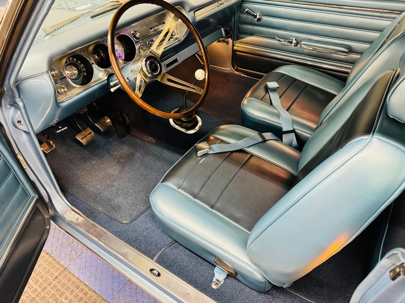 Chevrolet-Chevelle-1965-10