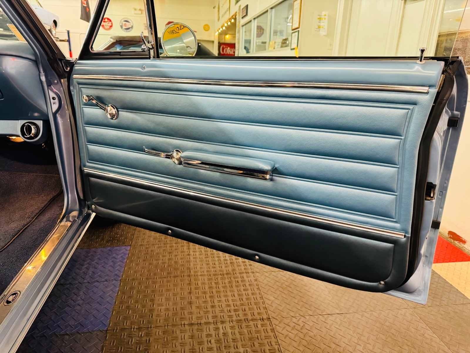 Chevrolet-Chevelle-1965-30