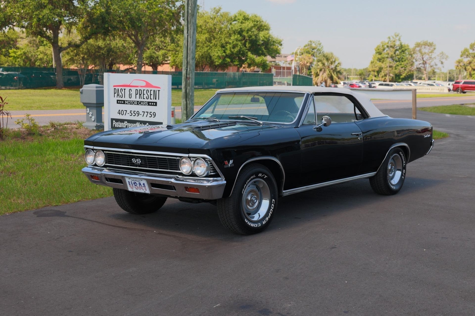 Chevrolet-Chevelle-1966-2-Door-10