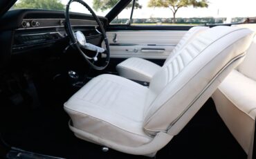 Chevrolet-Chevelle-1966-2-Door-25