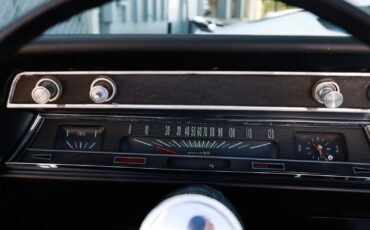 Chevrolet-Chevelle-1966-2-Door-26