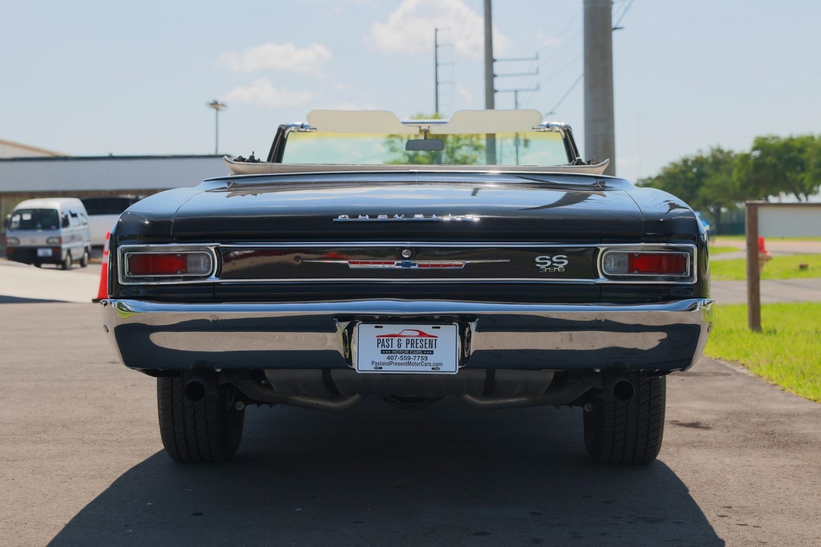 Chevrolet-Chevelle-1966-2-Door-4