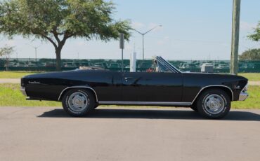 Chevrolet-Chevelle-1966-2-Door-6