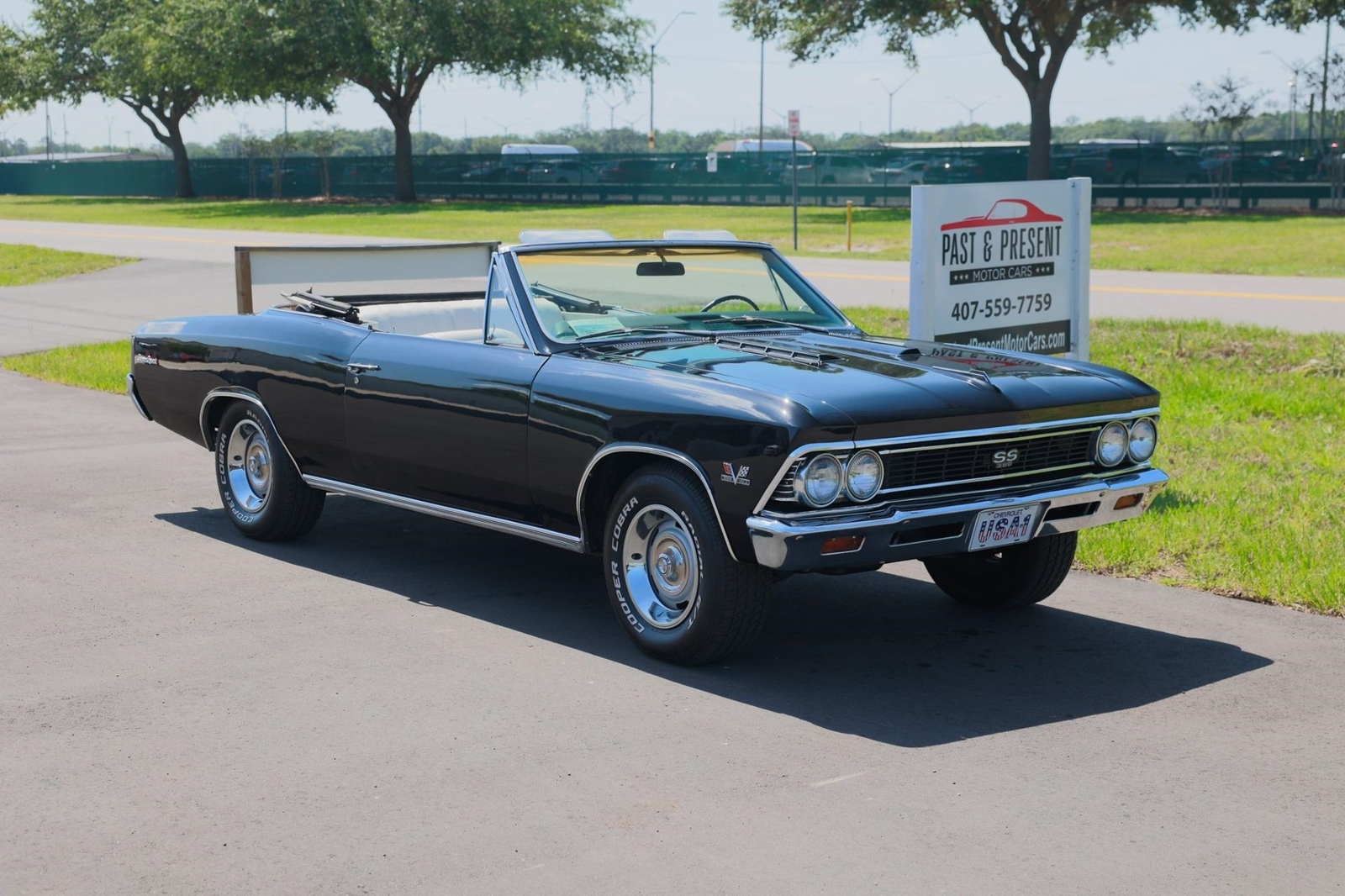 Chevrolet-Chevelle-1966-2-Door-8