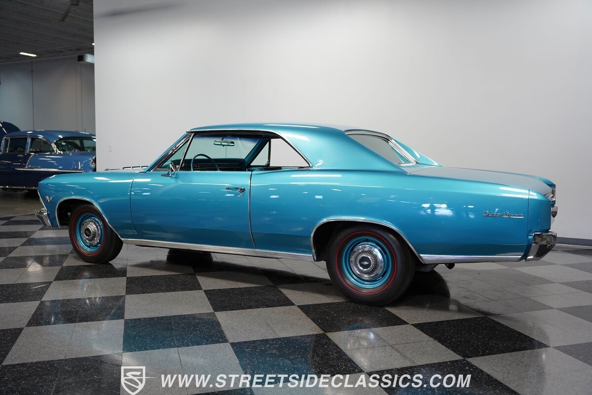 Chevrolet-Chevelle-1966-Coupe-8