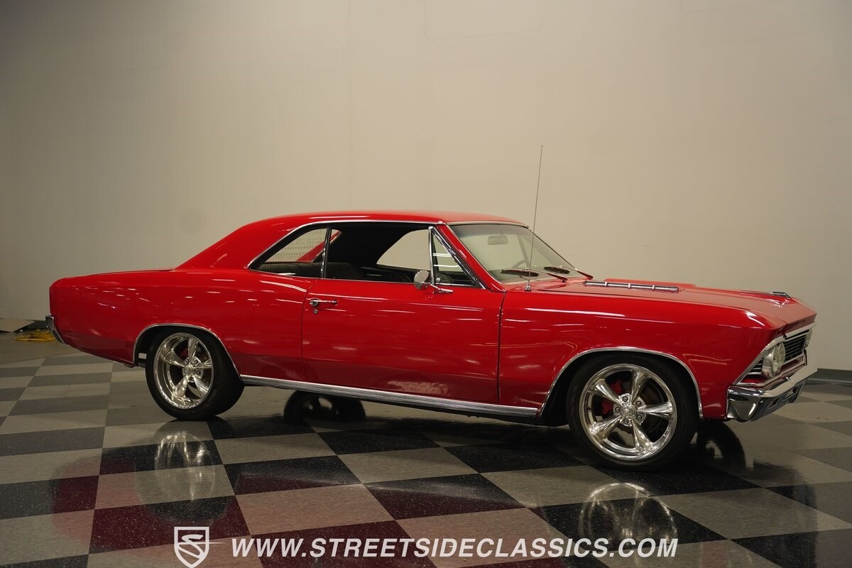 Chevrolet-Chevelle-1966-Hardtop-18