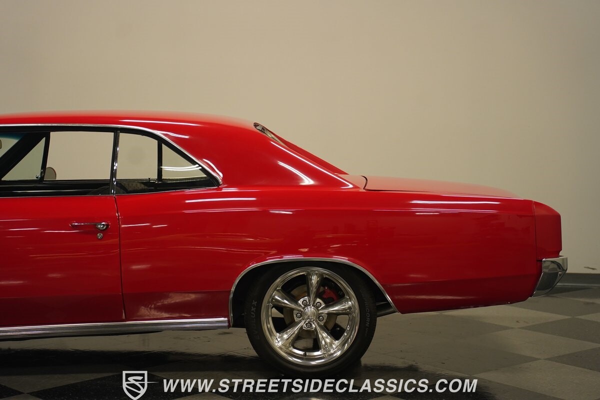 Chevrolet-Chevelle-1966-Hardtop-27