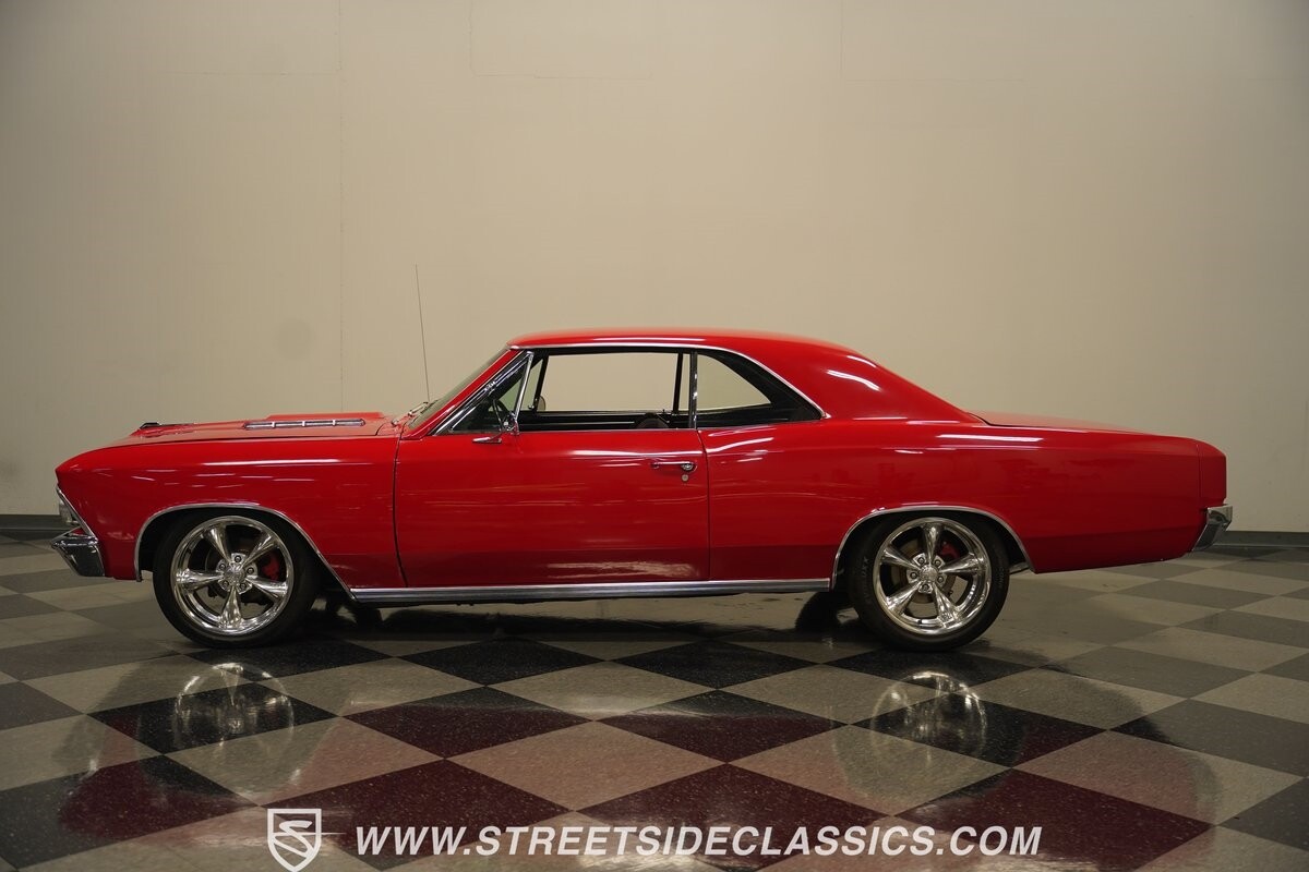 Chevrolet-Chevelle-1966-Hardtop-9