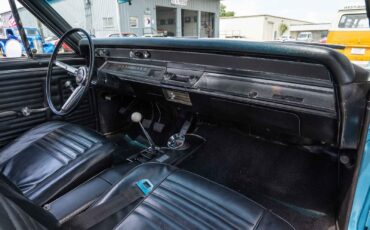 Chevrolet-Chevelle-1967-2-Door-12