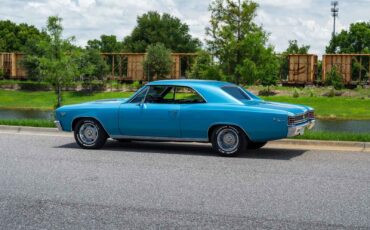 Chevrolet-Chevelle-1967-2-Door-17