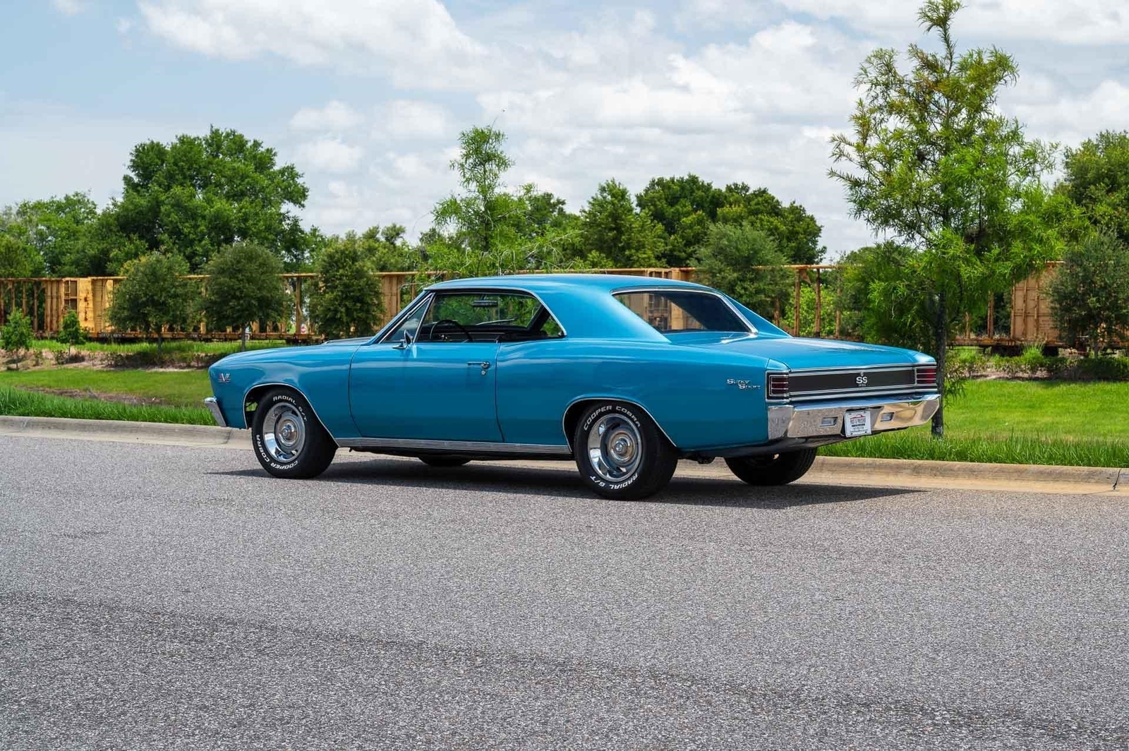 Chevrolet-Chevelle-1967-2-Door-18