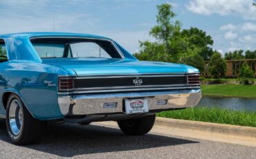 Chevrolet-Chevelle-1967-2-Door-20