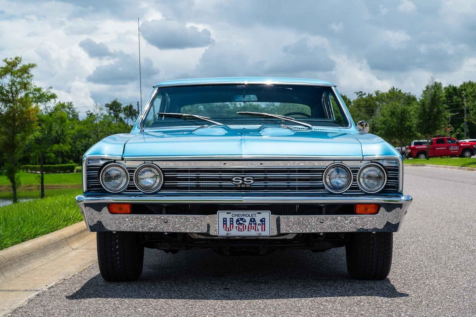 Chevrolet-Chevelle-1967-2-Door-27