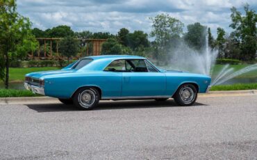Chevrolet-Chevelle-1967-2-Door-32