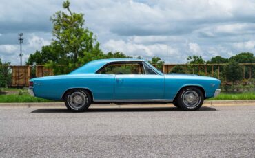 Chevrolet-Chevelle-1967-2-Door-6