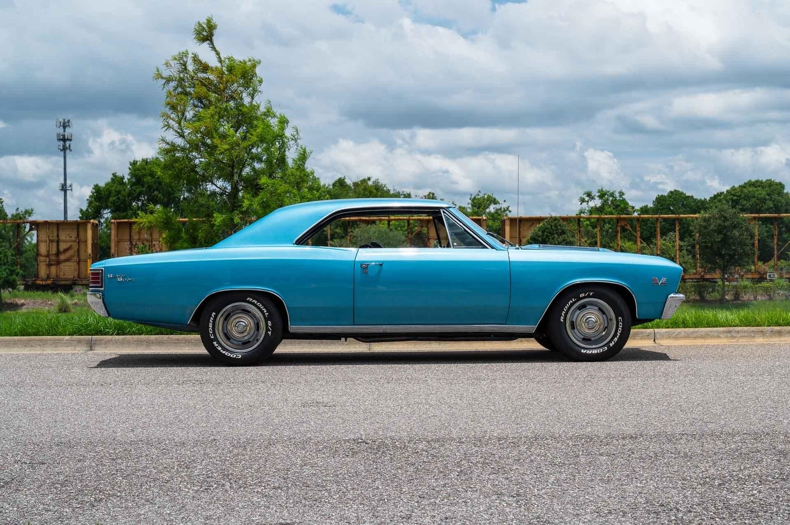 Chevrolet-Chevelle-1967-2-Door-6