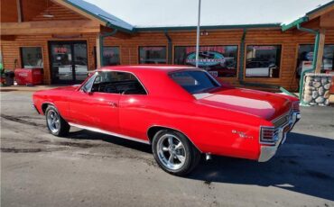 Chevrolet-Chevelle-1967-2-door-coupe-16
