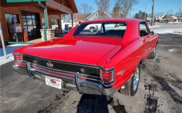 Chevrolet-Chevelle-1967-2-door-coupe-22