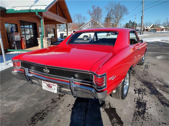 Chevrolet-Chevelle-1967-2-door-coupe-22