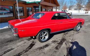 Chevrolet-Chevelle-1967-2-door-coupe-24