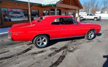 Chevrolet-Chevelle-1967-2-door-coupe-25