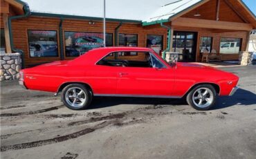 Chevrolet-Chevelle-1967-2-door-coupe-27
