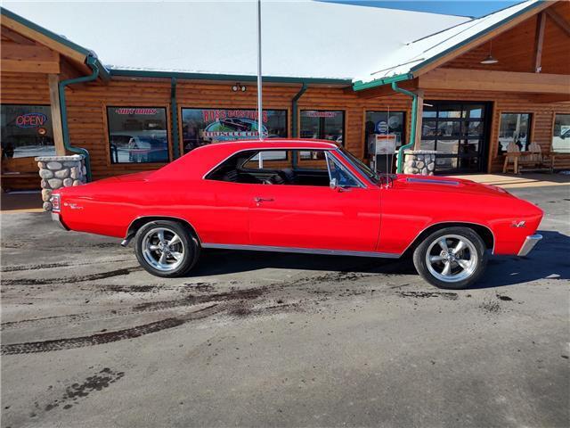 Chevrolet-Chevelle-1967-2-door-coupe-29