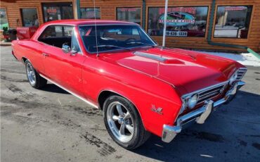 Chevrolet-Chevelle-1967-2-door-coupe-33