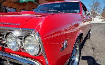 Chevrolet-Chevelle-1967-2-door-coupe-38