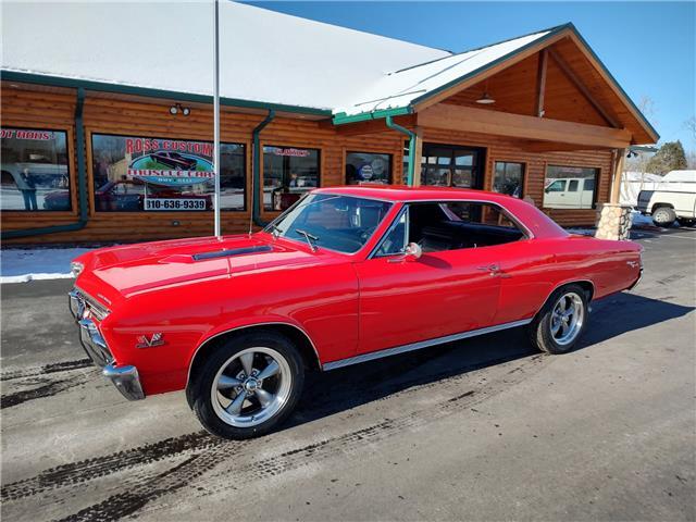Chevrolet-Chevelle-1967-2-door-coupe-5
