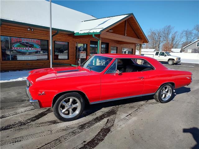 Chevrolet-Chevelle-1967-2-door-coupe-6