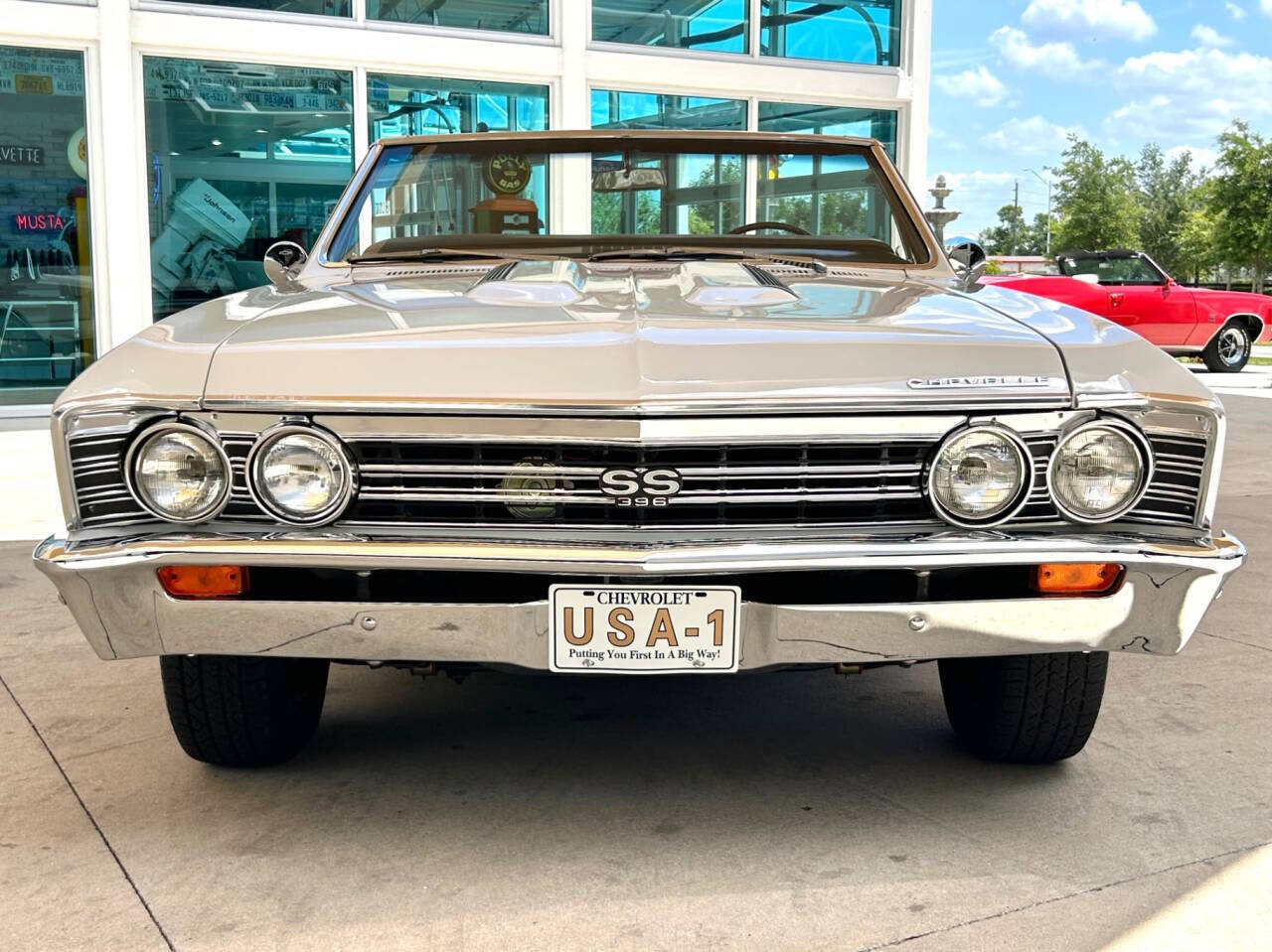 Chevrolet-Chevelle-1967-Convertible-1
