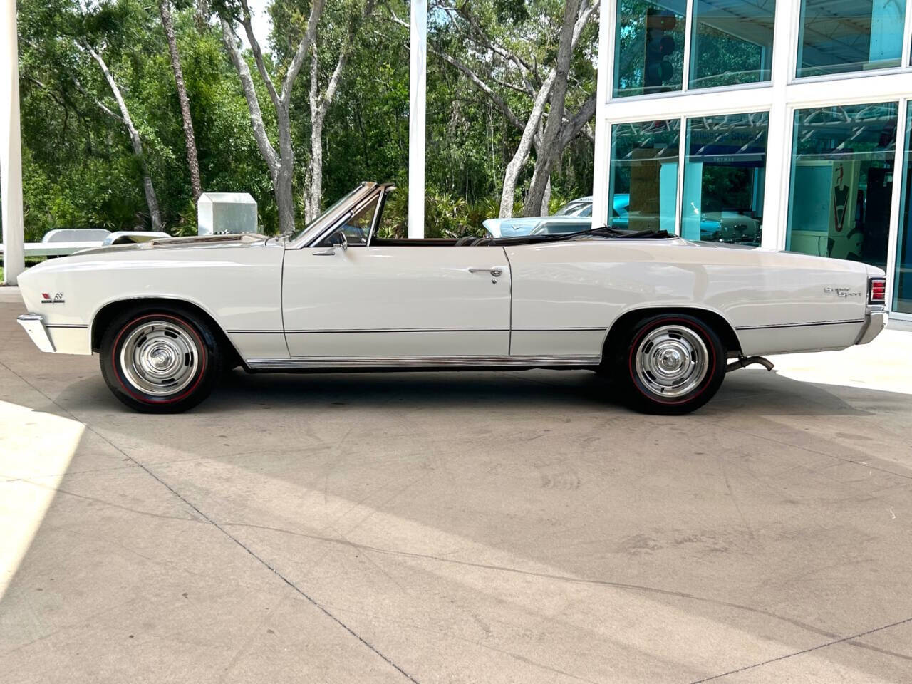 Chevrolet-Chevelle-1967-Convertible-10