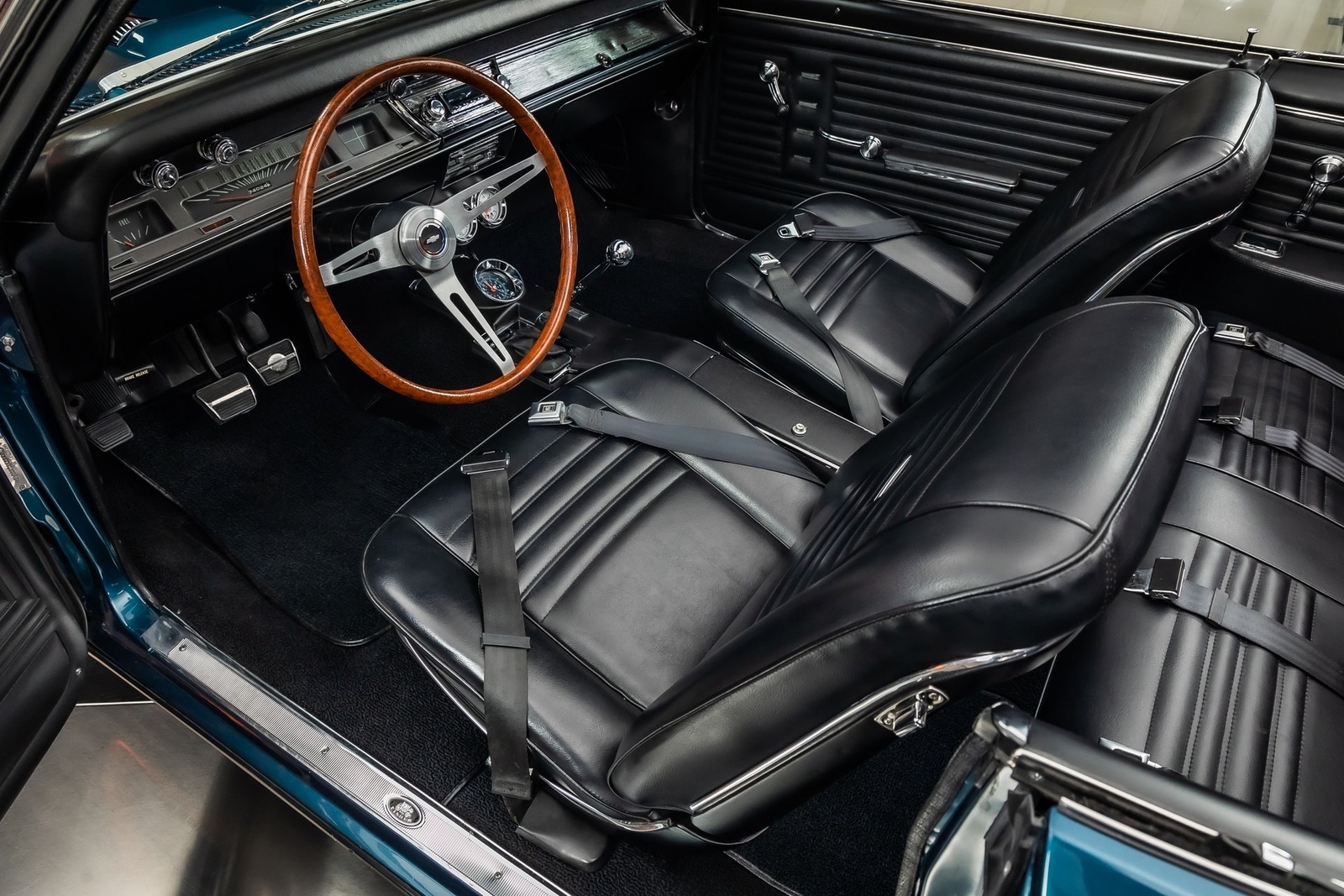 Chevrolet-Chevelle-1967-Convertible-2