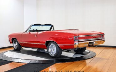Chevrolet-Chevelle-1967-Convertible-4