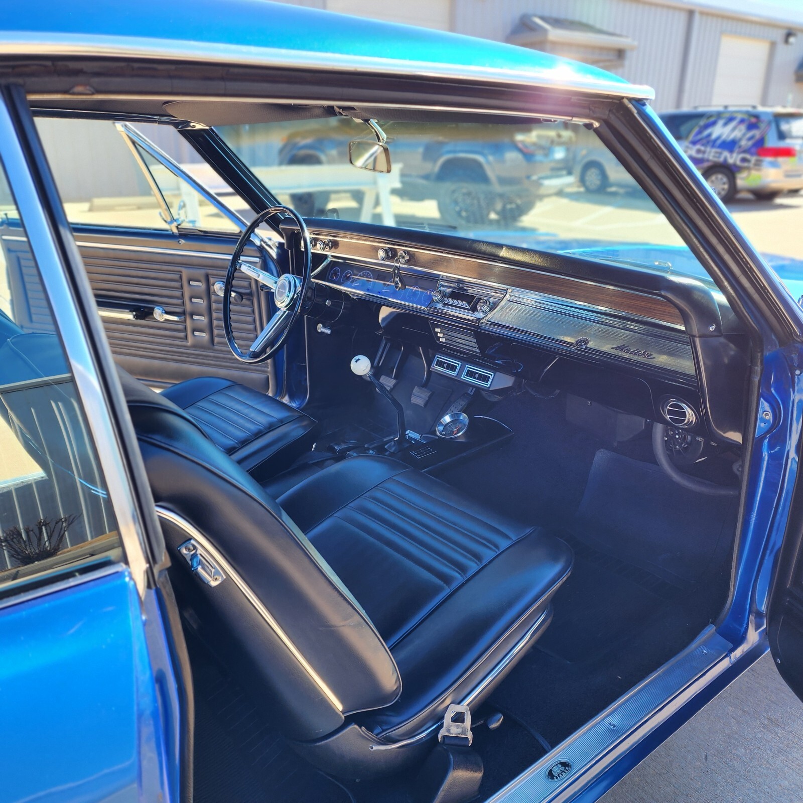 Chevrolet-Chevelle-1967-Coupe-10