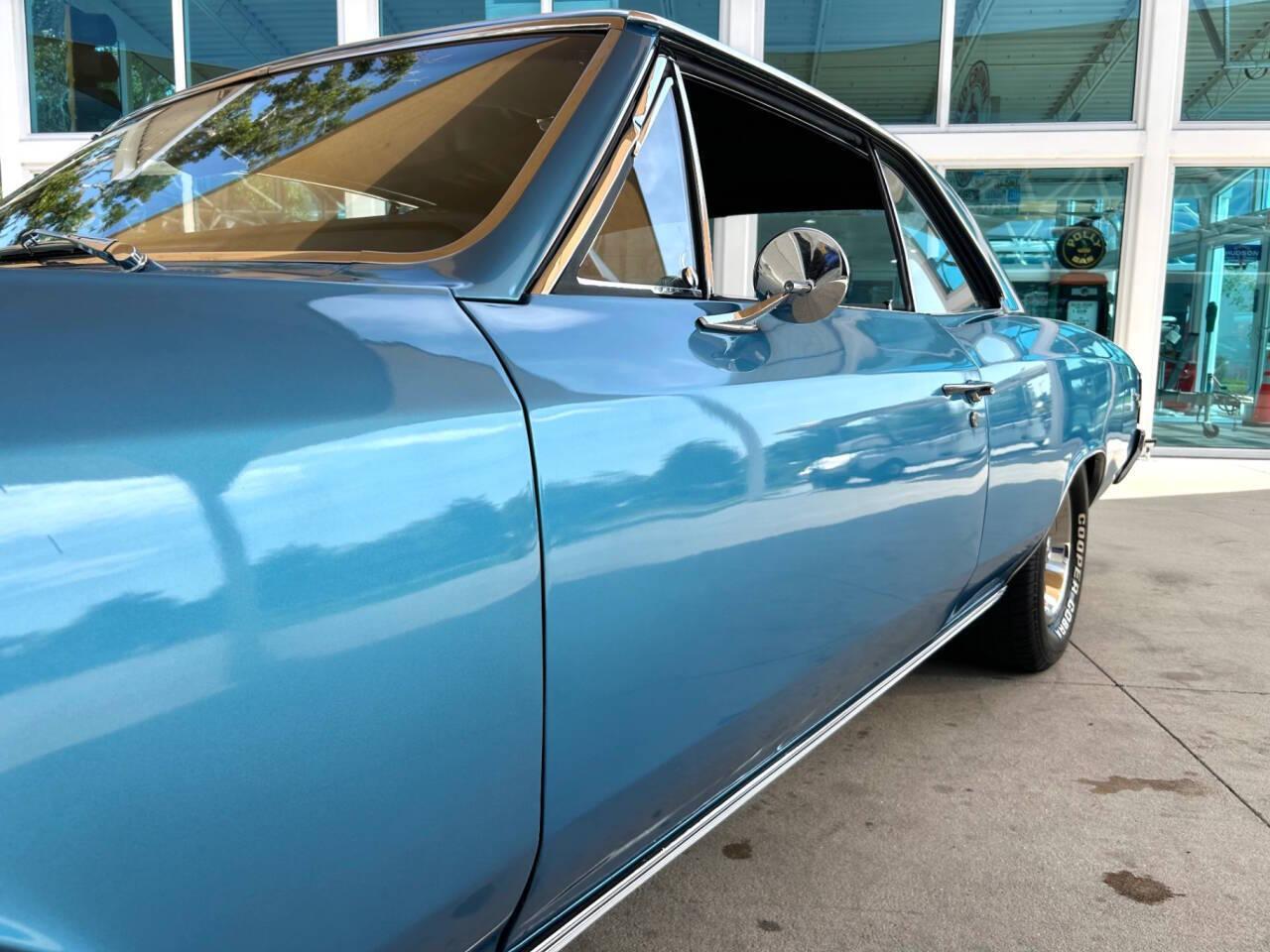 Chevrolet-Chevelle-1967-Coupe-13