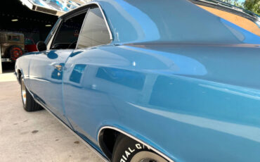 Chevrolet-Chevelle-1967-Coupe-14