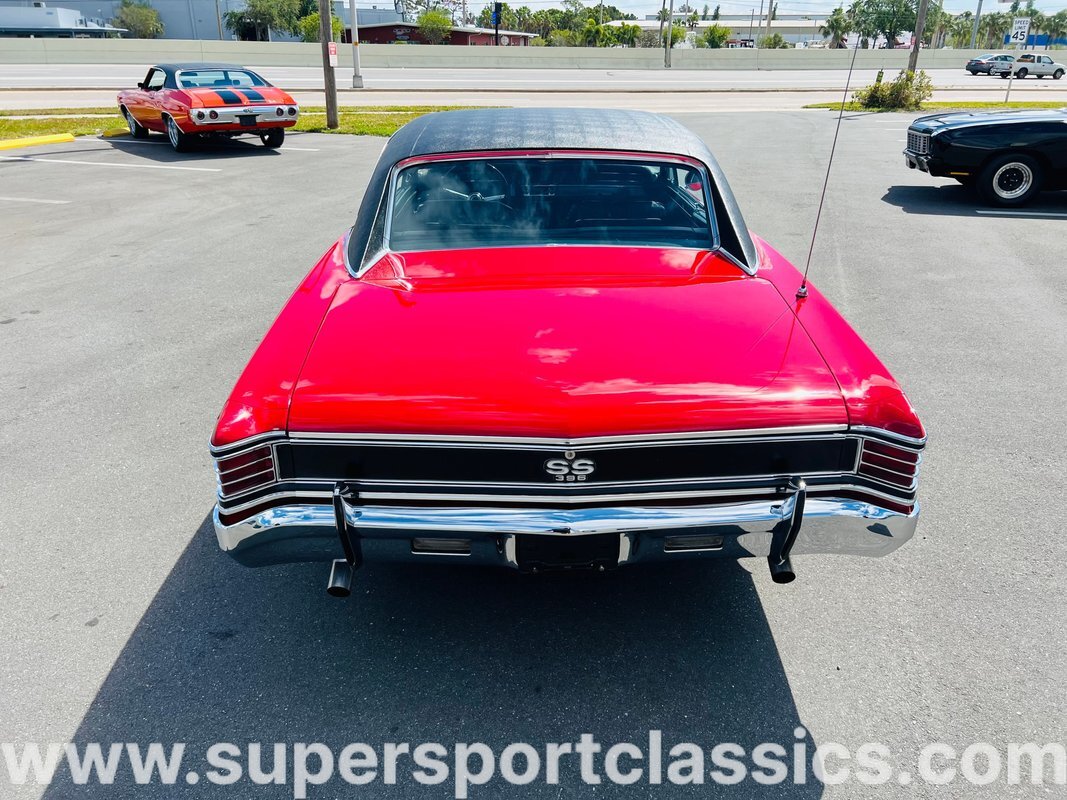 Chevrolet-Chevelle-1967-Coupe-4
