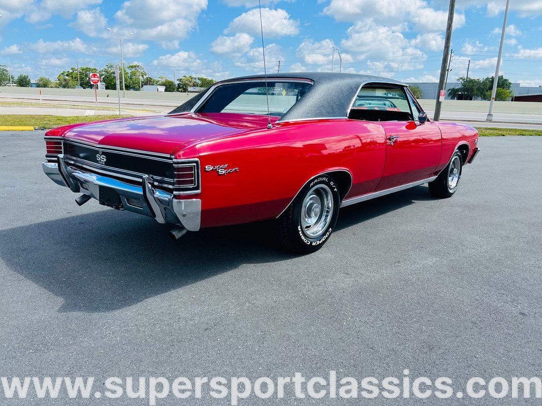 Chevrolet-Chevelle-1967-Coupe-5