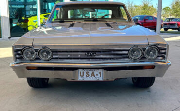 Chevrolet-Chevelle-1967-Wagon-1