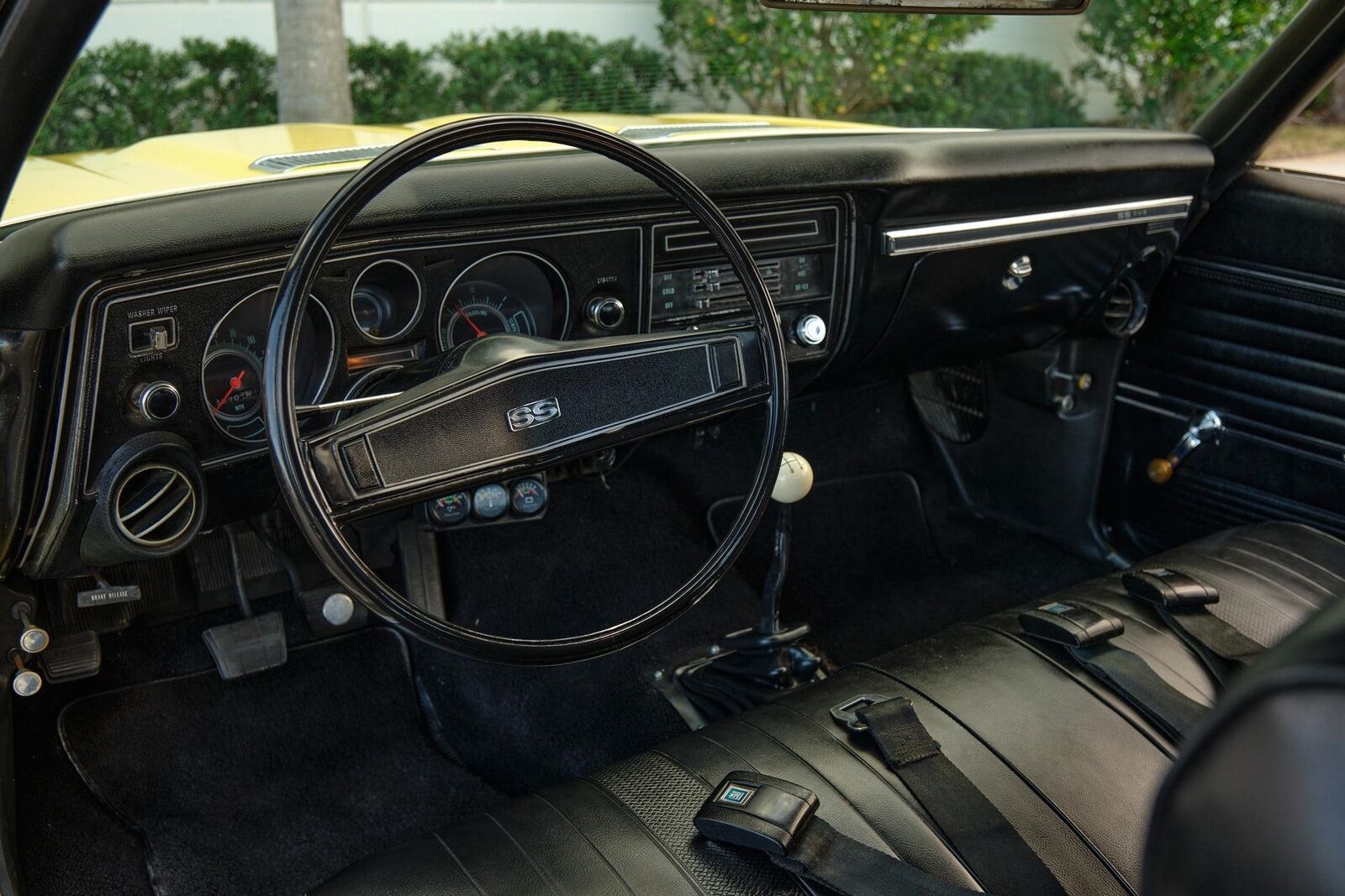 Chevrolet-Chevelle-1969-2-Door-14