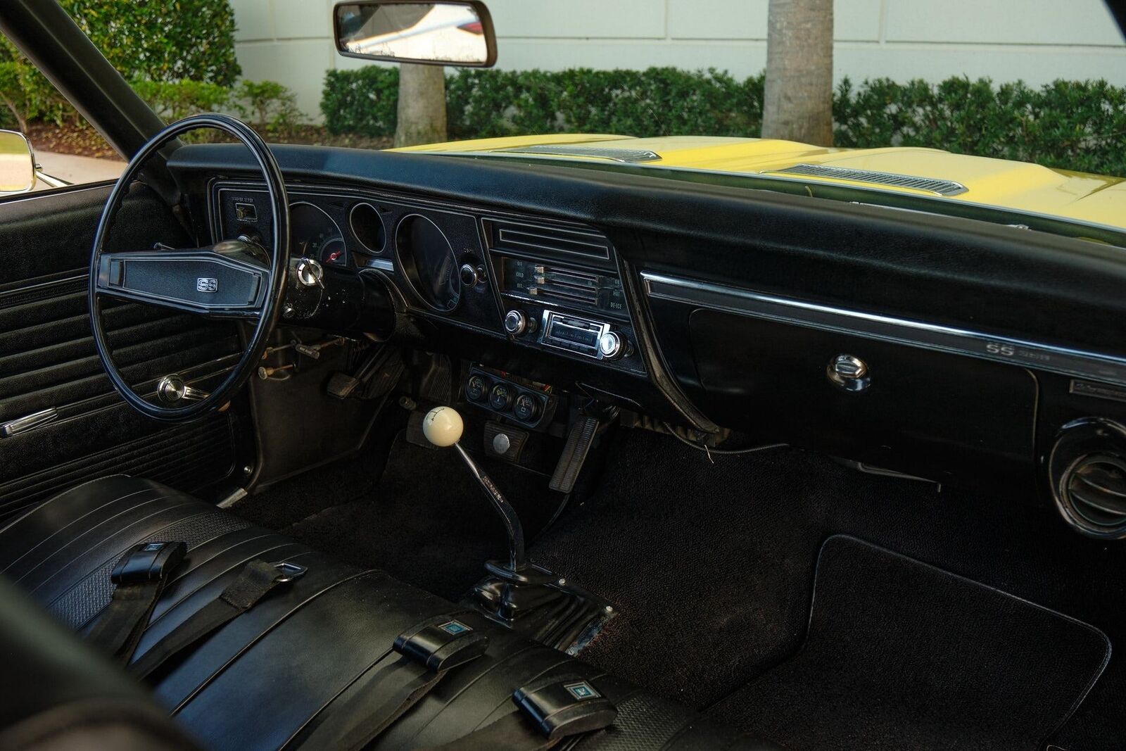 Chevrolet-Chevelle-1969-2-Door-15