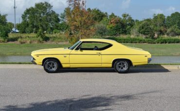 Chevrolet-Chevelle-1969-2-Door-22